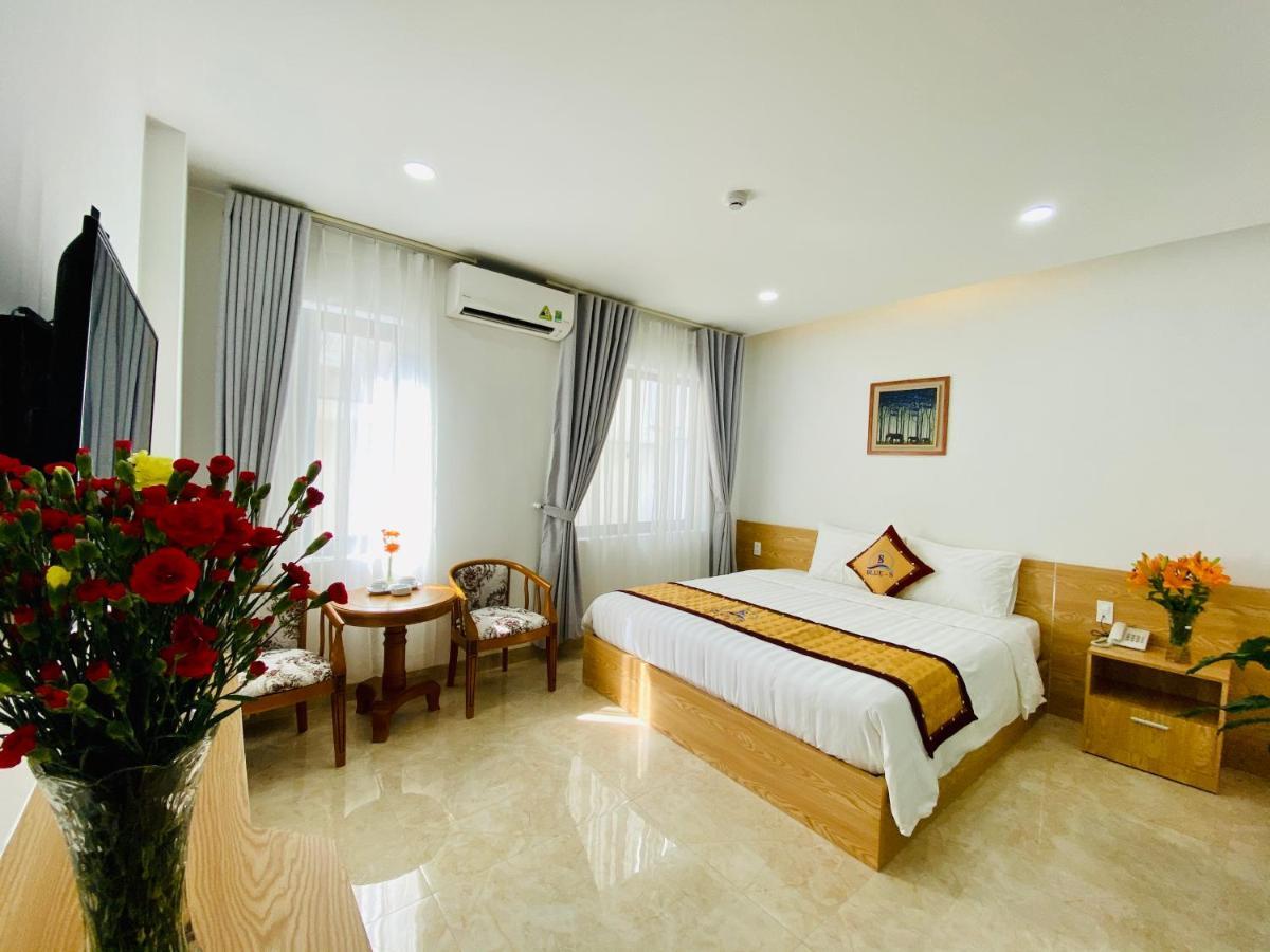 Blue-S Hotel & Apartment Da Nang Exteriör bild